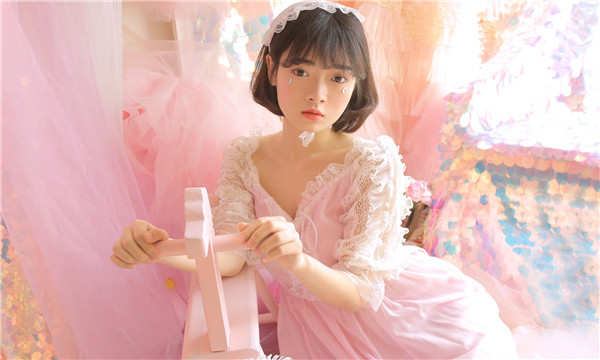 峰峰矿供卵试管代怀生子多少钱？这一直是很多不孕不育家庭关注的话题。在中国，不孕不育的发生率越来越高，根据《中国不孕不育现状调研报告》显示，育龄夫妇的不孕不育率从20年前的3%增长至现在的12.5%-18.2%，患者人数高达6000万以上。在这样的背景下，许多家庭通过供卵试管来实现自己的生育梦想。那么，供卵试管代怀生子的费用到底是多少呢？